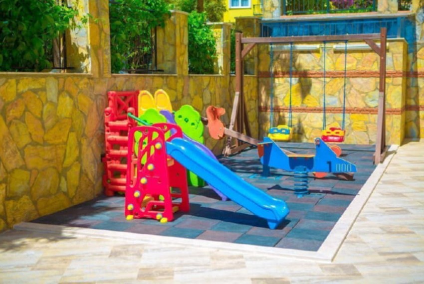 Villa Sunflower Aparts & Suites, 4* Villa Sunflower Aparts & Suites, 4*