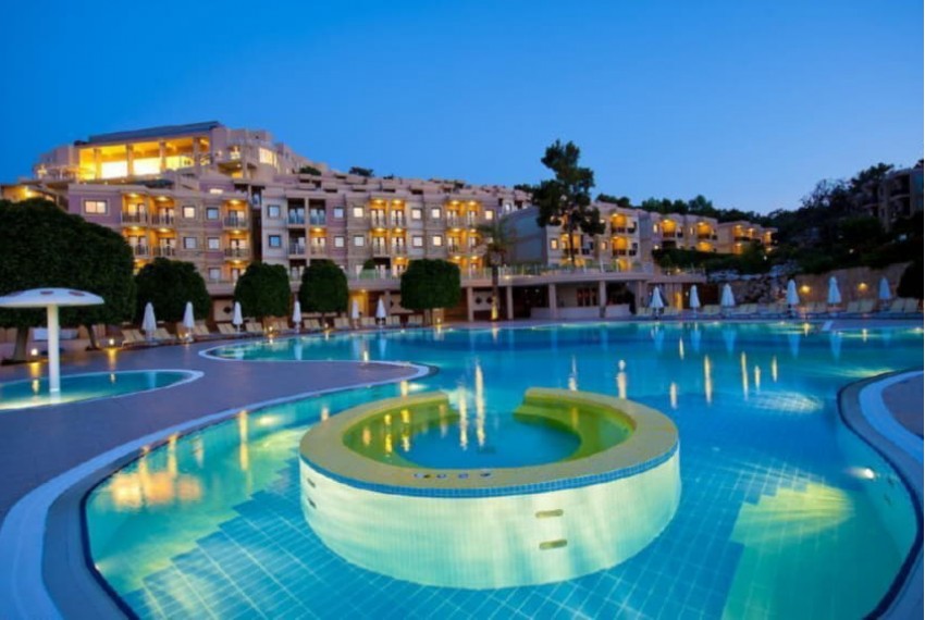 Hilton Bodrum Turkbuku Resort & Spa, 5* Hilton Bodrum Turkbuku Resort & Spa, 5*