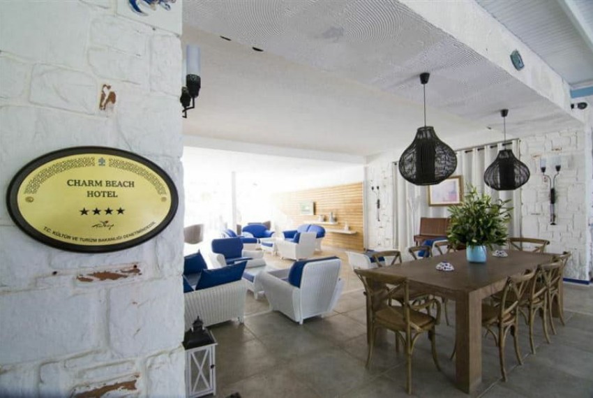 Charme Beach Hotel, 4* Charme Beach Hotel, 4*