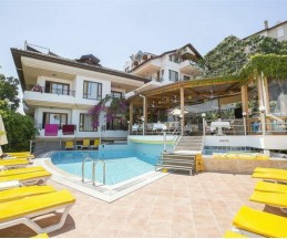 Villa Sonata Hotel, 3*