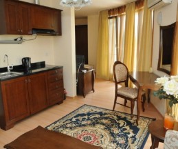 Mida Apart, 3*