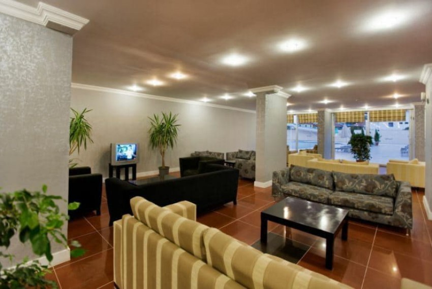 Castle Park Hotel, 3* Castle Park Hotel, 3*