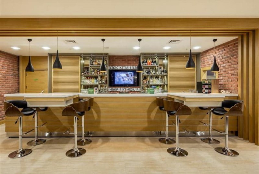 Holiday Inn Antalya, 5* Holiday Inn Antalya, 5*