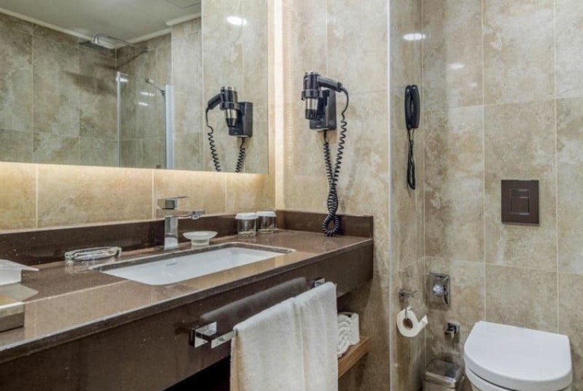 Holiday Inn Antalya, 5* Holiday Inn Antalya, 5*