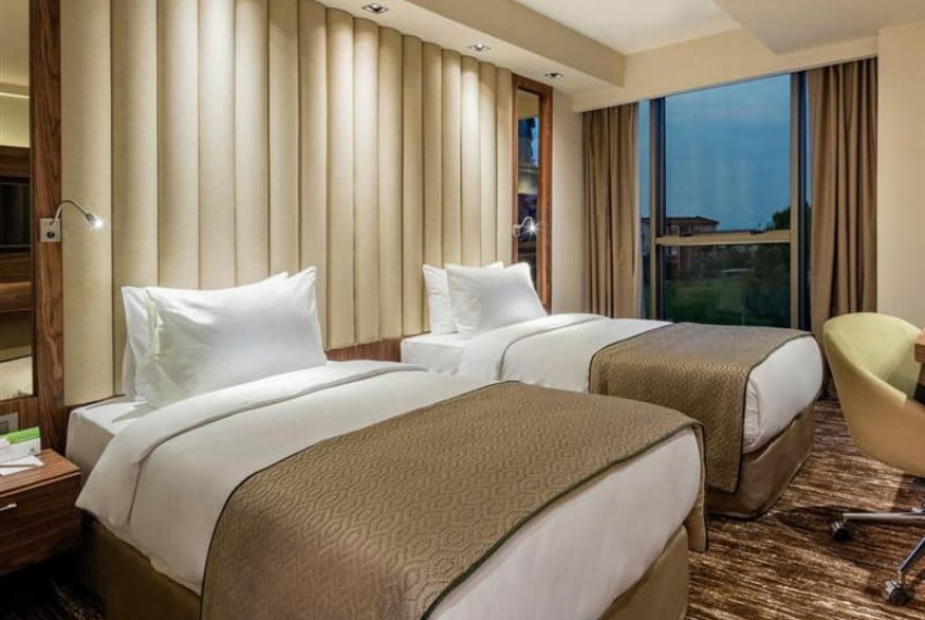 Holiday Inn Antalya, 5* Holiday Inn Antalya, 5*