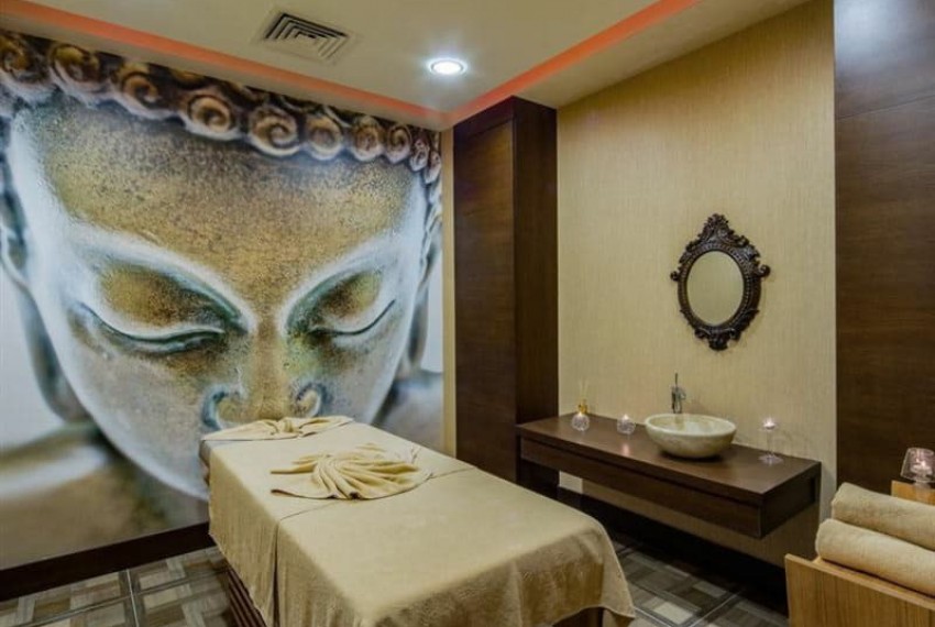Holiday Inn Antalya, 5* Holiday Inn Antalya, 5*