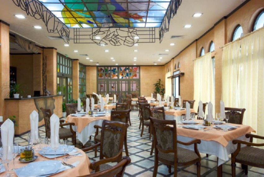 Babylon, 4* Babylon, 4*