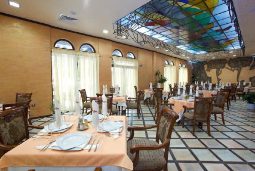 Babylon, 4* Babylon, 4*