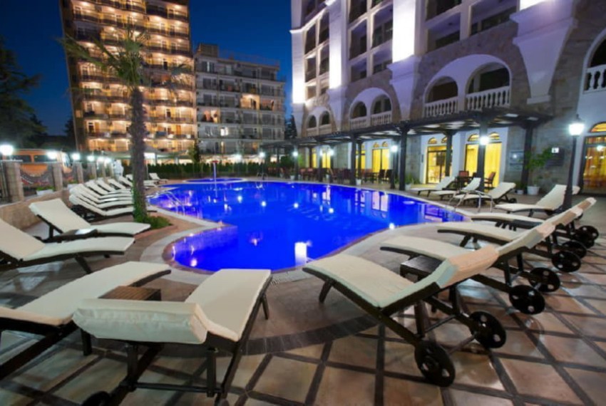 Babylon, 4* Babylon, 4*