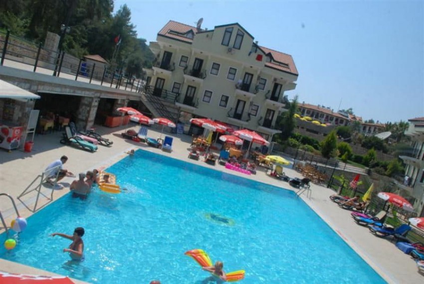 Grove Hotel, 2* Grove Hotel, 2*