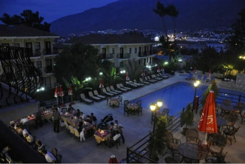 Grove Hotel, 2* Grove Hotel, 2*