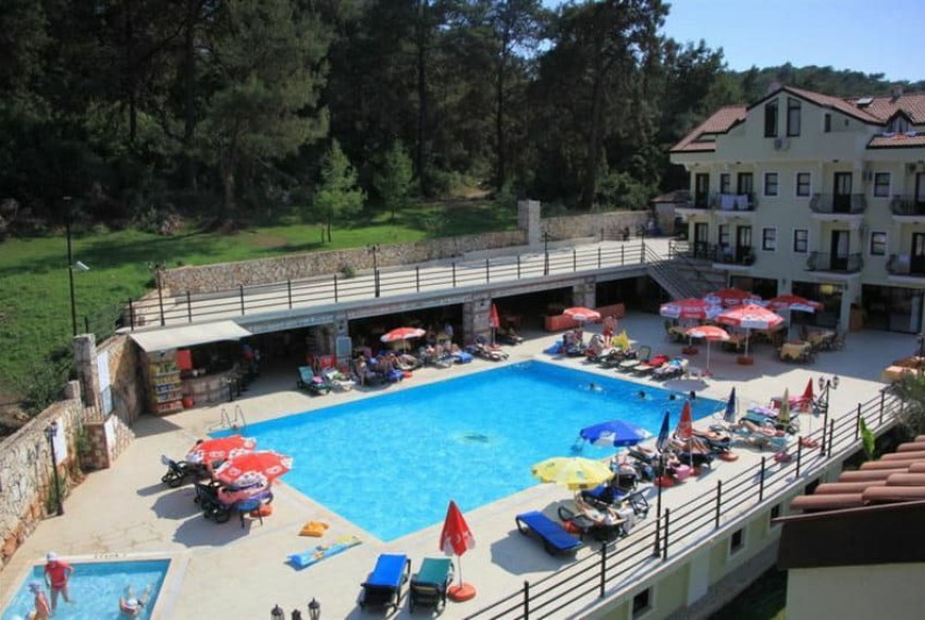 Grove Hotel, 2* Grove Hotel, 2*