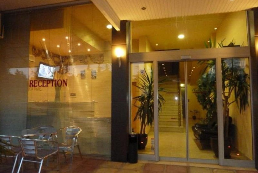 Avenue, 3* Avenue, 3*