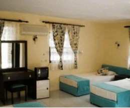 Winnis Anex, 3*