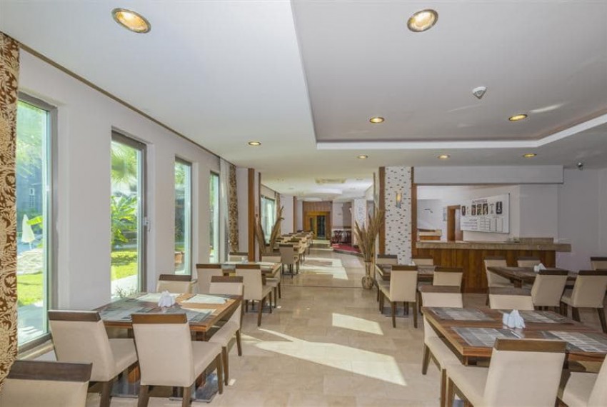 Lowe Hotel, 3* Lowe Hotel, 3*