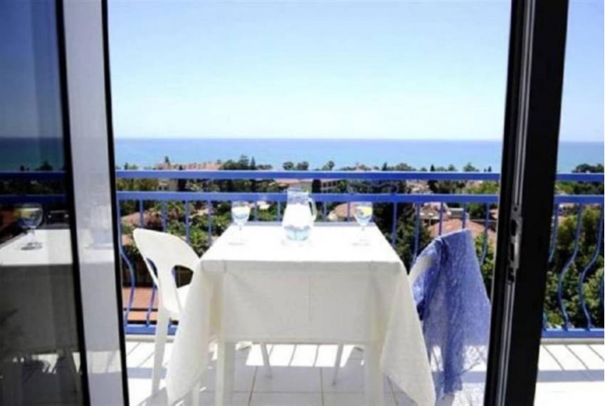 Joker Side Hill Suite, 3* Joker Side Hill Suite, 3*