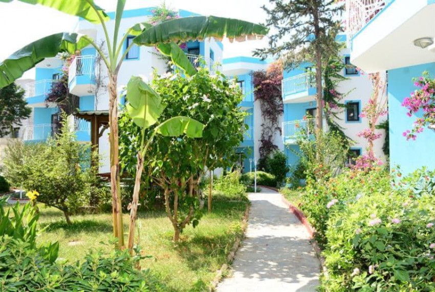 Hira Beach Hotel, 4* Hira Beach Hotel, 4*