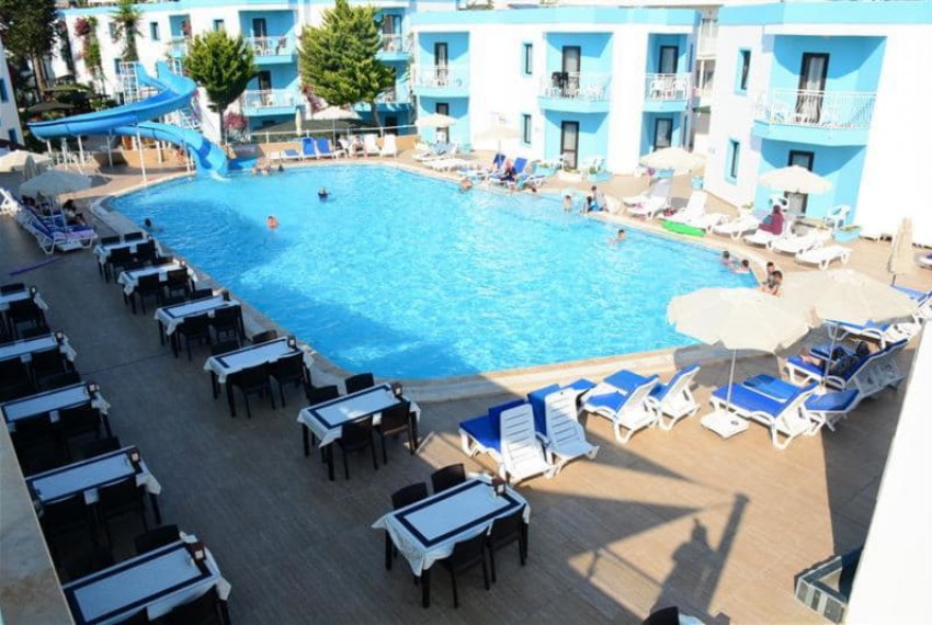 Hira Beach Hotel, 4* Hira Beach Hotel, 4*