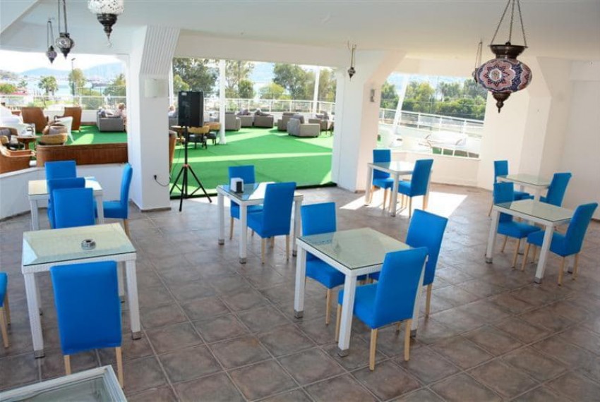 Hira Beach Hotel, 4* Hira Beach Hotel, 4*