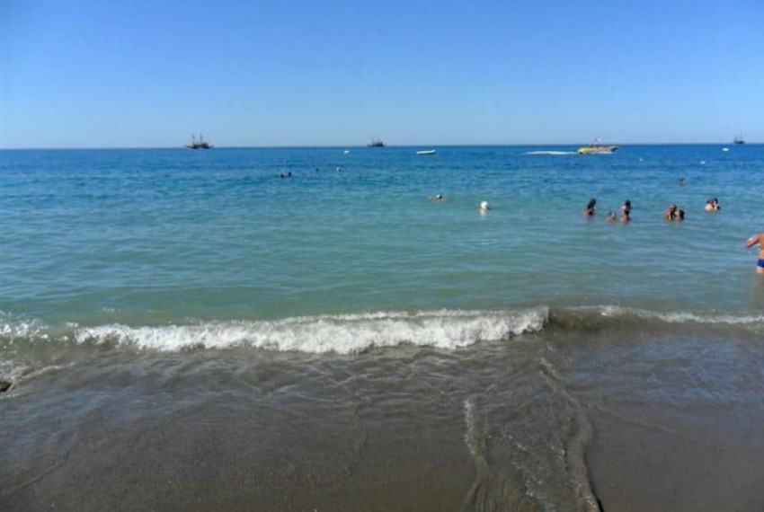 Holiday Line Hotel, 3* Holiday Line Hotel, 3*