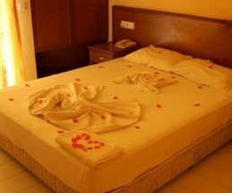 Holiday Line Hotel, 3*