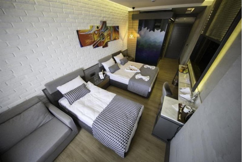 Laren Family Hotel & Spa, 4* Laren Family Hotel & Spa, 4*