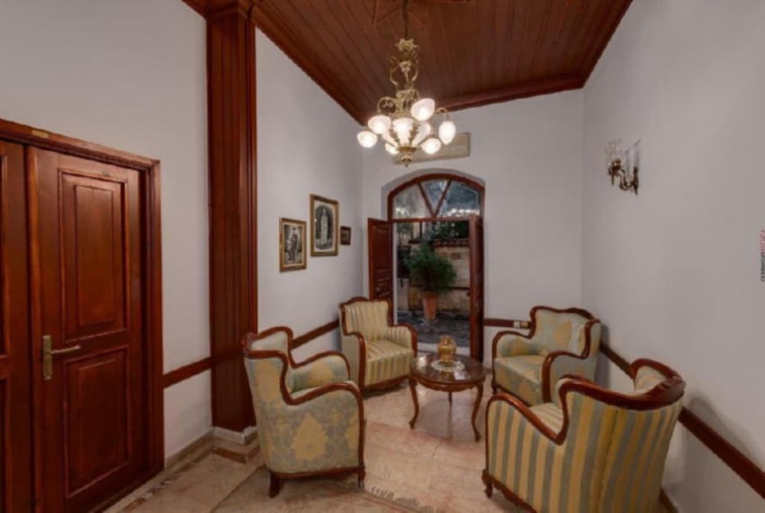 Tuvana Hotel Old Town, 1* Tuvana Hotel Old Town, 1*