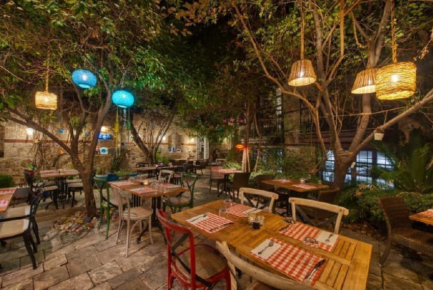 Tuvana Hotel Old Town, 1* Tuvana Hotel Old Town, 1*