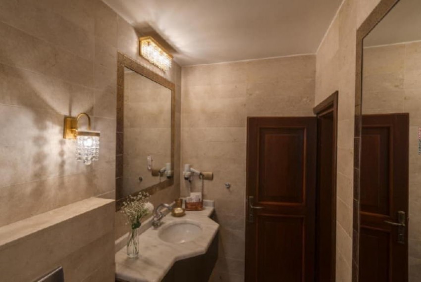 Tuvana Hotel Old Town, 1* Tuvana Hotel Old Town, 1*