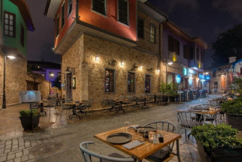 Tuvana Hotel Old Town, 1* Tuvana Hotel Old Town, 1*