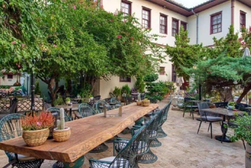 Tuvana Hotel Old Town, 1* Tuvana Hotel Old Town, 1*