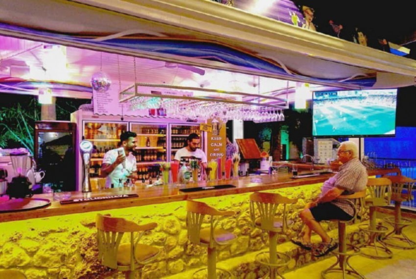Tonoz Beach Hotel, 3* Tonoz Beach Hotel, 3*