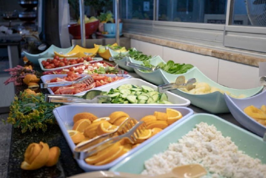 Tonoz Beach Hotel, 3* Tonoz Beach Hotel, 3*