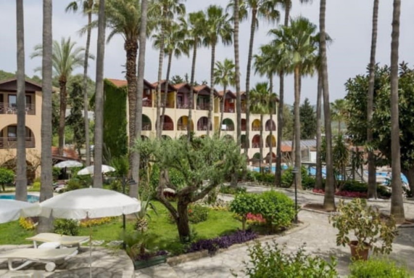 Green Paradise Beach Hotel, 4* Green Paradise Beach Hotel, 4*