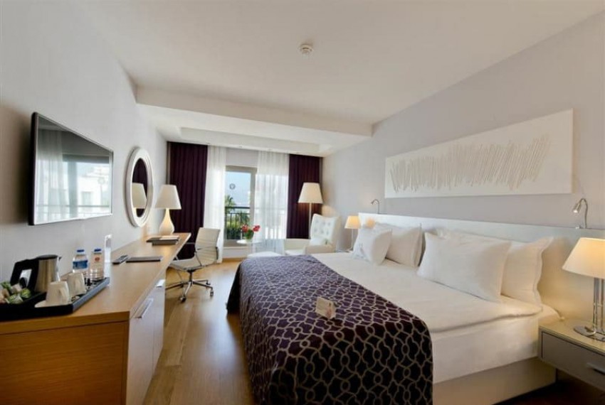 Akra-V Hotel, 4* Akra-V Hotel, 4*