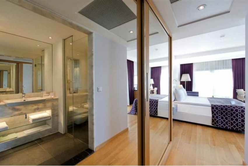 Akra-V Hotel, 4* Akra-V Hotel, 4*