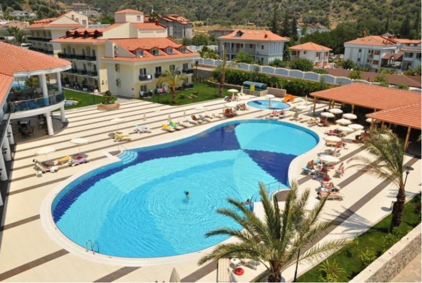 Montebello Resort Hotel, 4* Montebello Resort Hotel, 4*