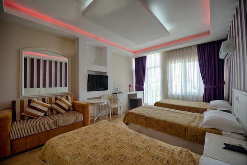 Lara World Hotel, 3* Lara World Hotel, 3*