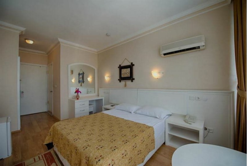 Lara World Hotel, 3* Lara World Hotel, 3*