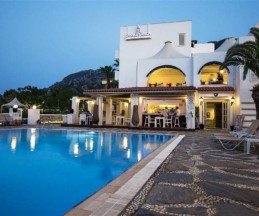Casa Blanca Beach Hotel, 3*