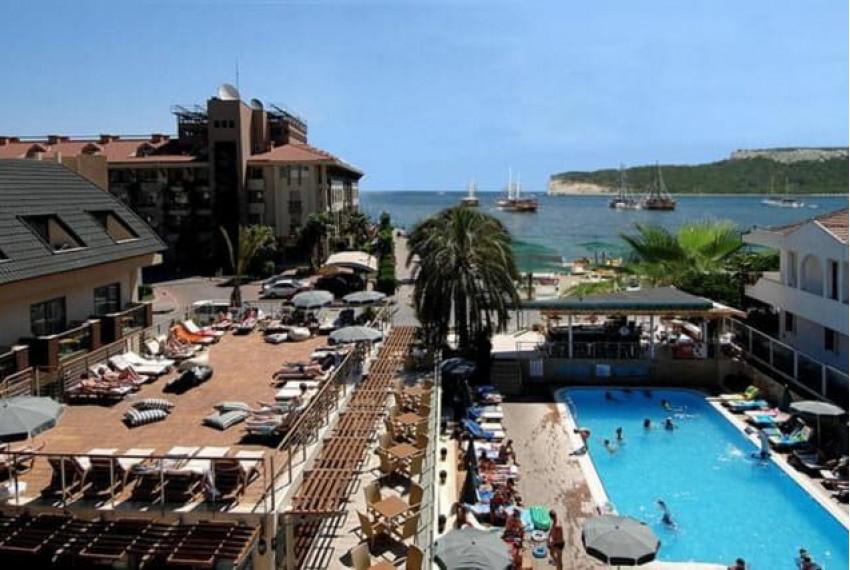Royal Ambasador Hotel, 4* Royal Ambasador Hotel, 4*