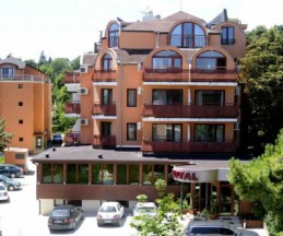 Royal Beach Hotel, 3*