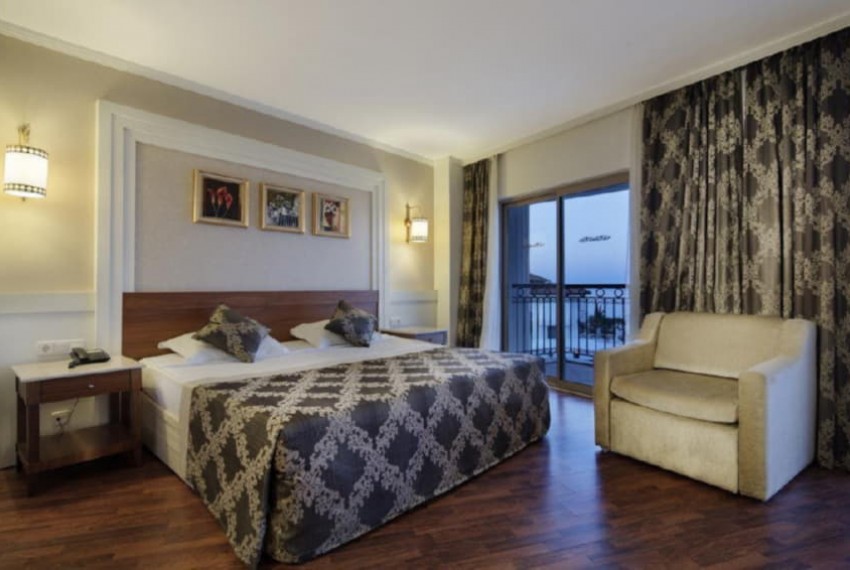 Alba Queen Hotel, 5* Alba Queen Hotel, 5*