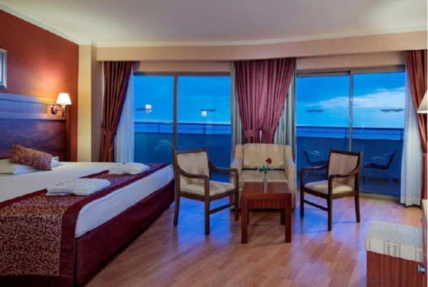 Alba Royal Hotel, 5* Alba Royal Hotel, 5*