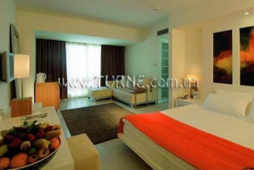 Isis Hotel & Spa (ex. Hotel Isis), 5* Isis Hotel & Spa (ex. Hotel Isis), 5*