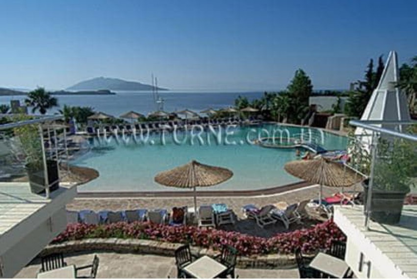 Isis Hotel & Spa (ex. Hotel Isis), 5* Isis Hotel & Spa (ex. Hotel Isis), 5*