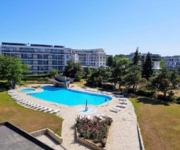 Continental Blu, 2*