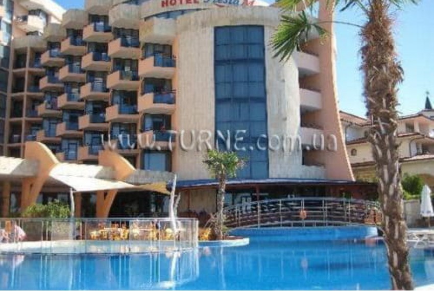 Fiesta M, 4* Fiesta M, 4*
