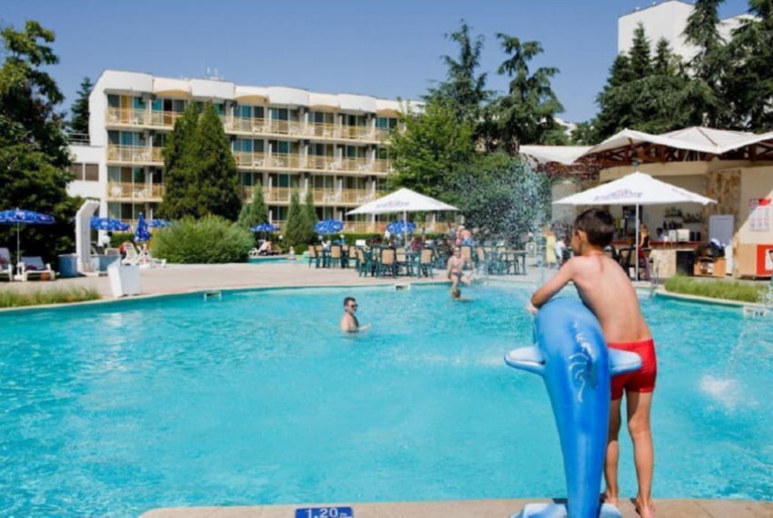 Malibu, 4* Malibu, 4*
