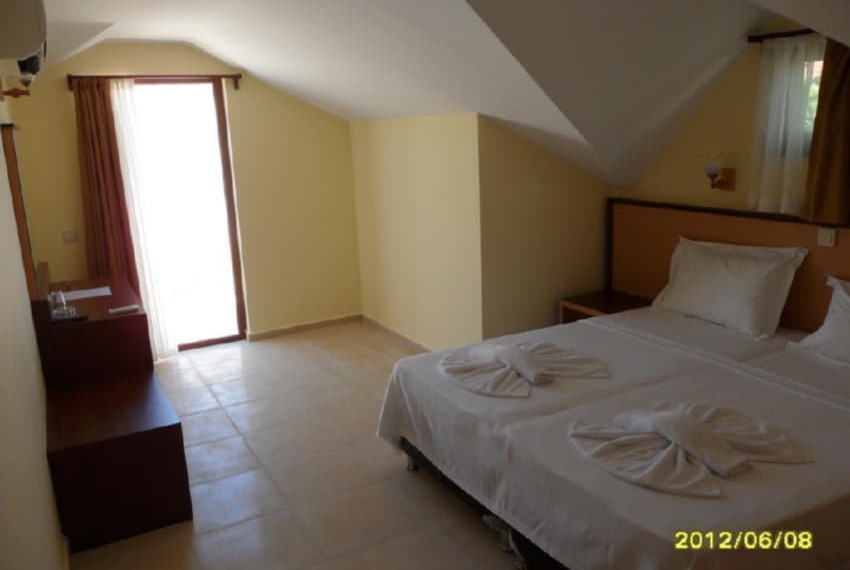 Felice, 3* Felice, 3*
